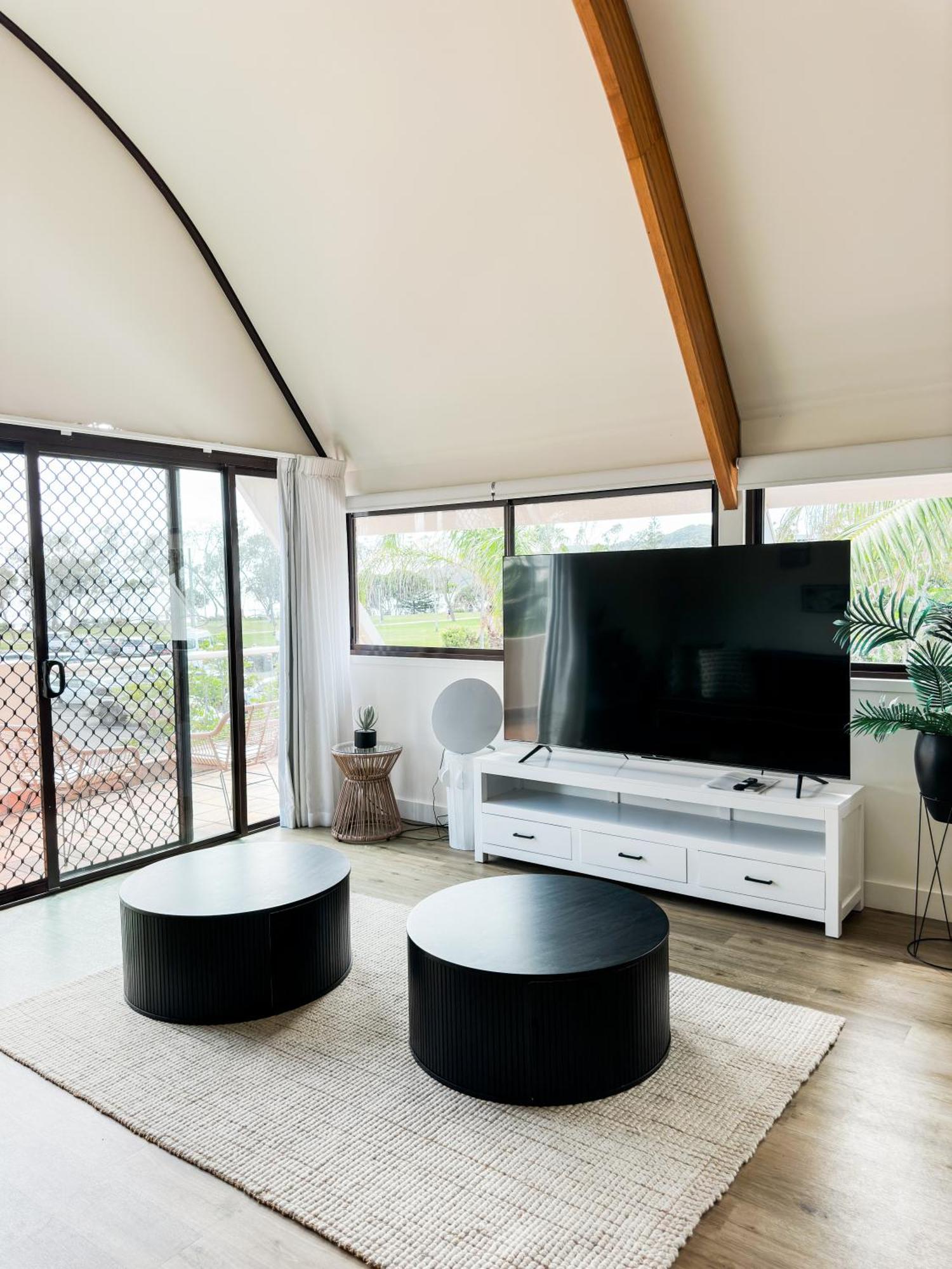 Waves Byron Bay Hotel Ngoại thất bức ảnh