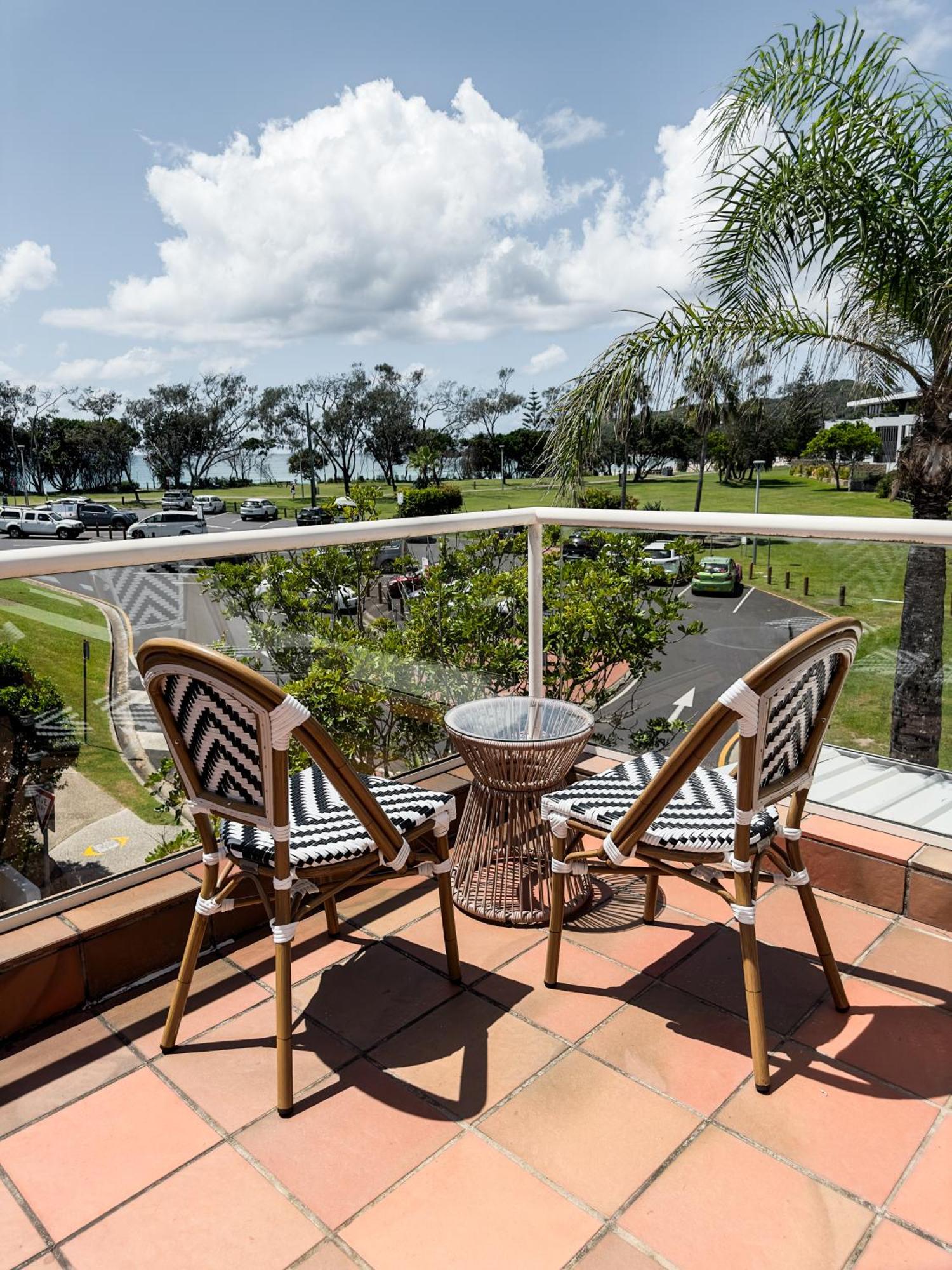 Waves Byron Bay Hotel Ngoại thất bức ảnh